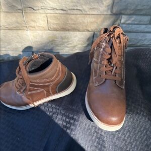 Sonoma Brown and Gray Textured Boots